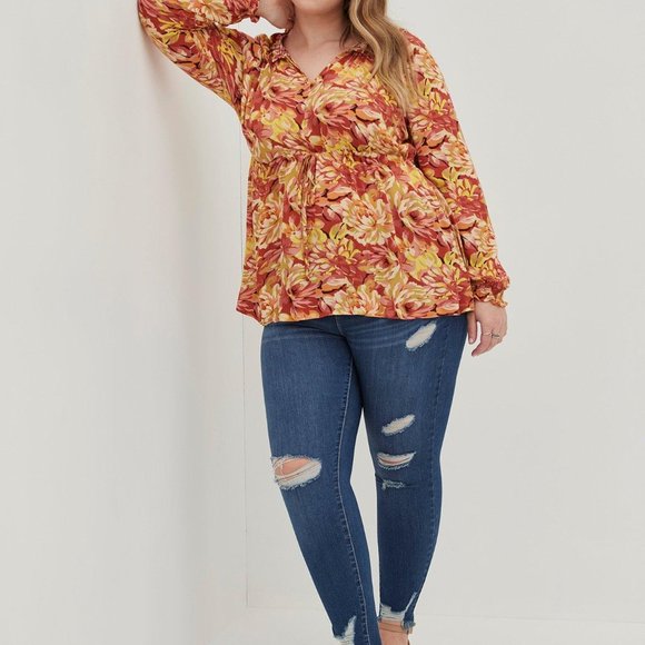 3X Plus Size Torrid Rayon Crepe Tie Waist Peasant Top blouse shirt womens - Picture 2 of 4